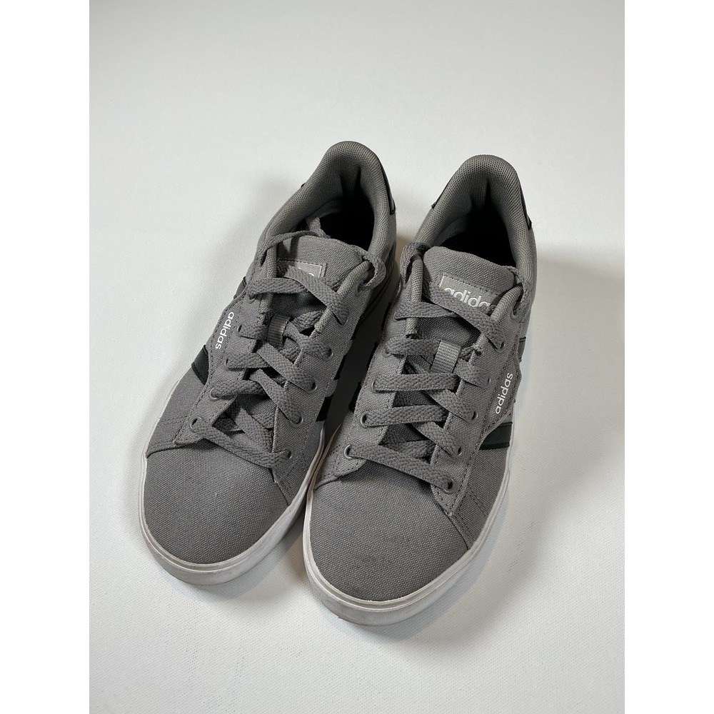 Adidas Daily 3.0 Kids Skate Shoes Gray Core Black Youth Size 4.5